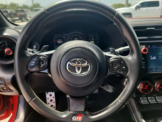 Used 2022  Toyota Premium image 23