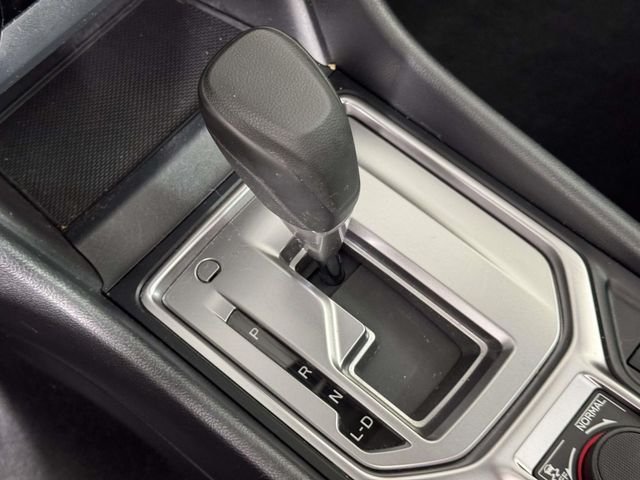 Used 2023 Ice Silver Metallic Subaru Premium image 30