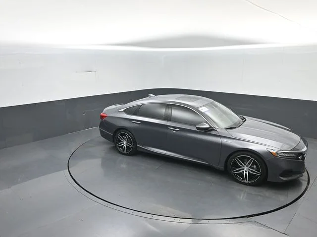Certified Used 2021 Gray Pearl Honda Touring image 19