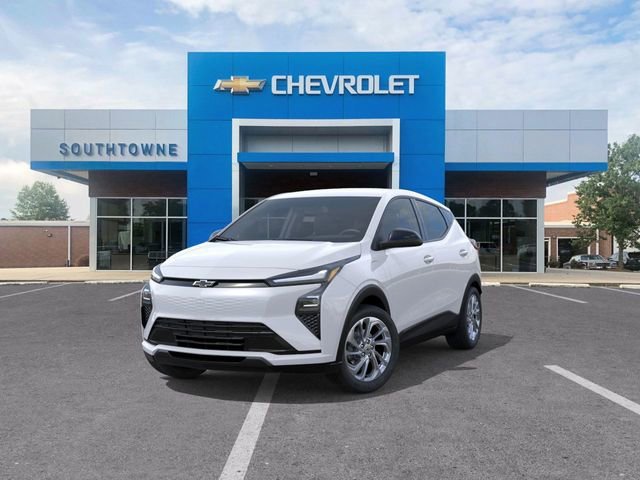 2027 Chevrolet Bolt LT - Photo 8