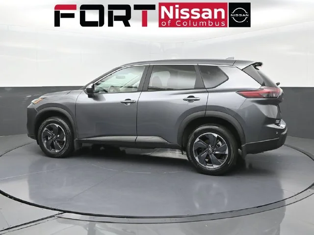 Used 2026 Gray Nissan SV image 4