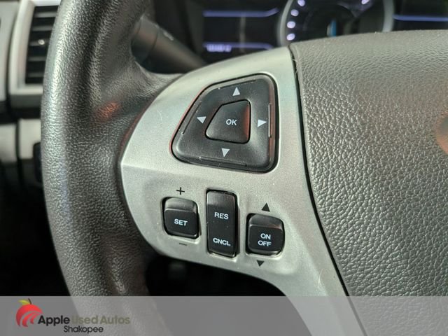 Used 2013 Gray Ford XLT image 25