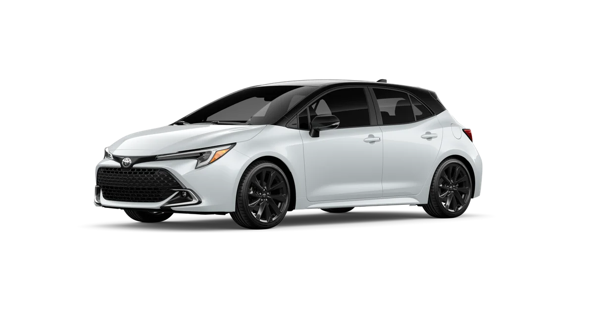 New 2027 Wind Chill Pearl with Black roof Toyota XSE image 2
