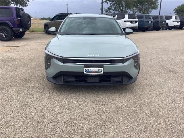 Used 2025 Steel Gray KIA LXS (IVT) image 3
