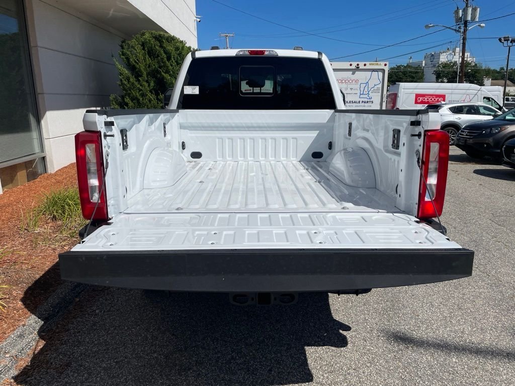 New 2026 Oxford White Ford F-350® XL image 9