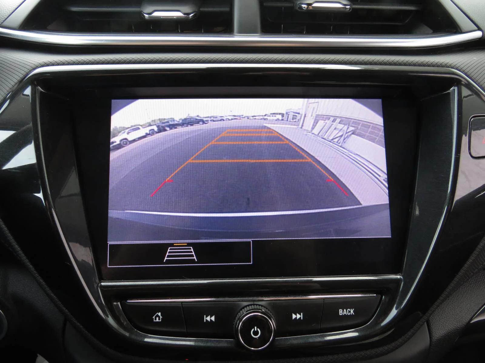Used 2021 Mosaic Black Metallic Chevrolet LT image 33