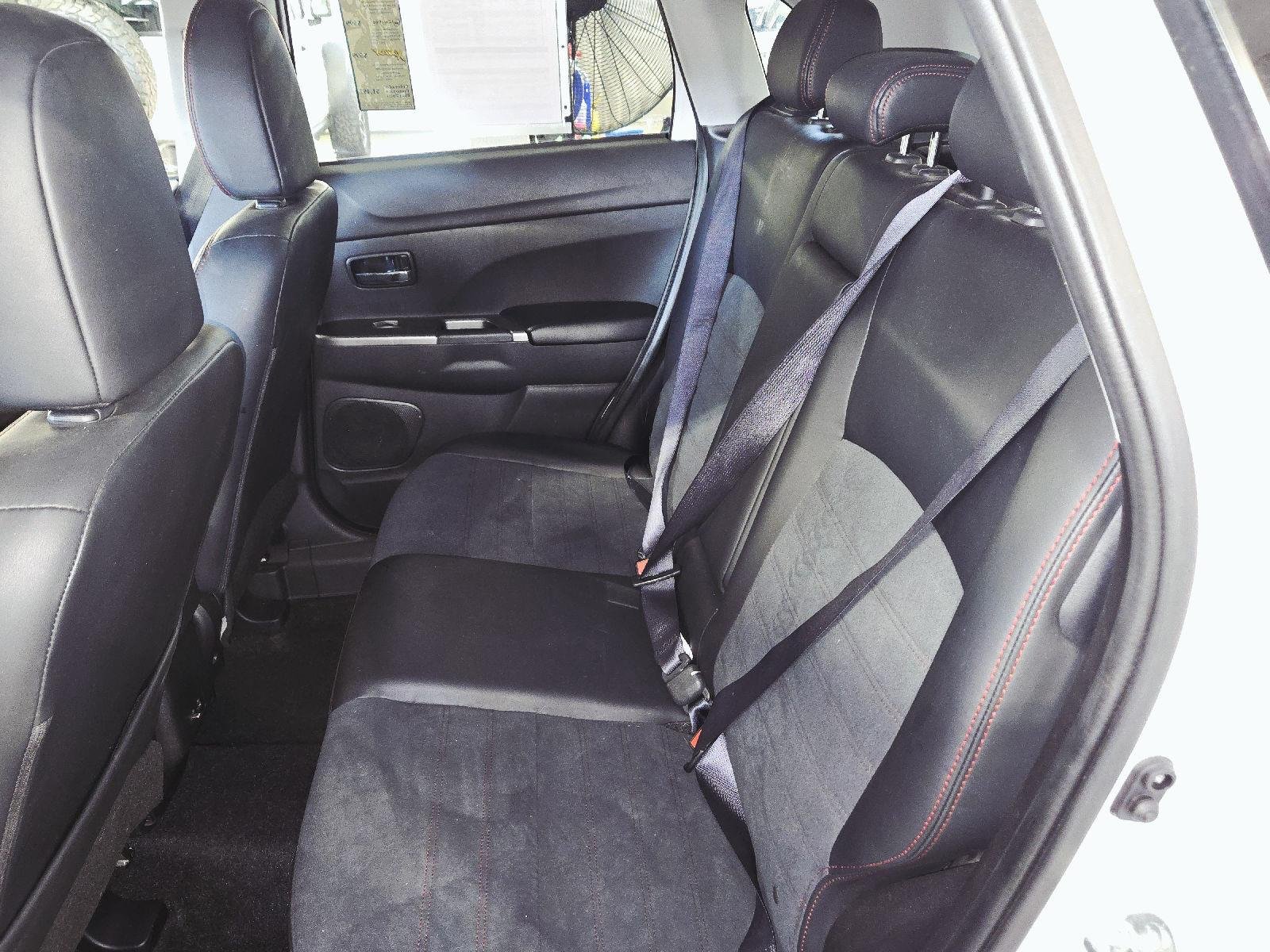 Used 2024 White Diamond Mitsubishi ES image 40