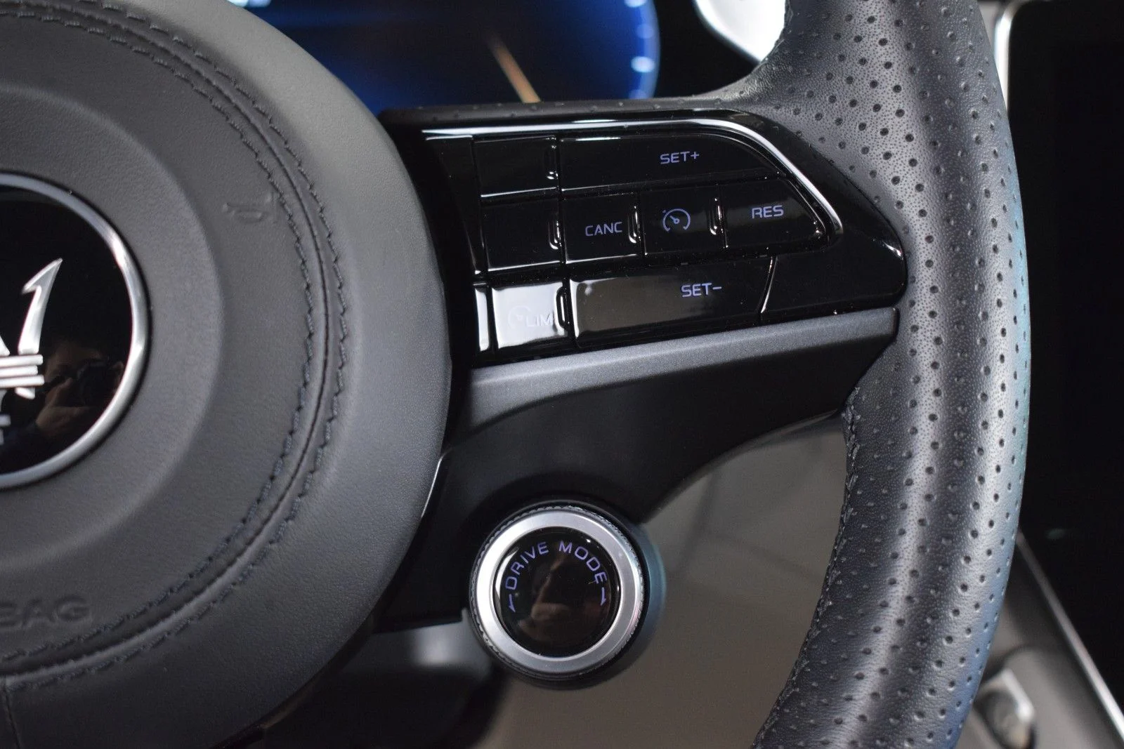 Certified Used 2024 Gray Maserati  image 29