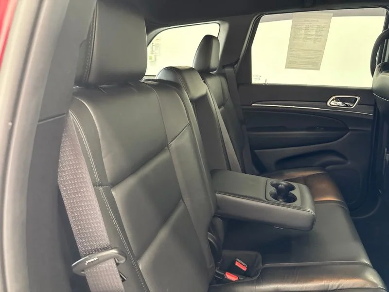 Used 2020 Red Jeep Limited image 11