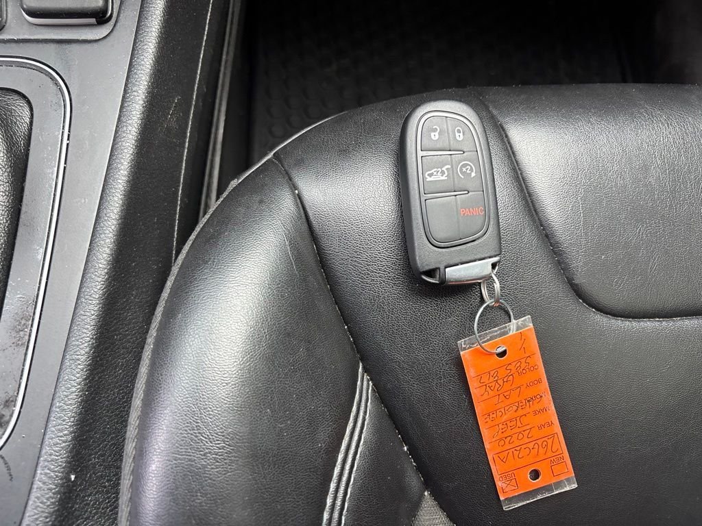 Certified Used 2020 Gray Jeep Latitude Plus image 18