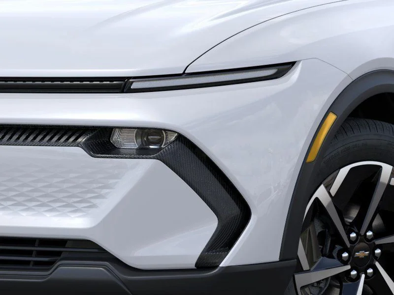 New 2026 White Chevrolet LT image 10