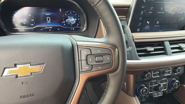 Used 2024 Black Chevrolet High Country image 33