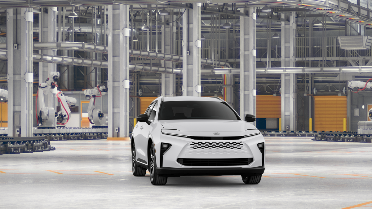 New 2026 Oxygen White Toyota XLE image 16
