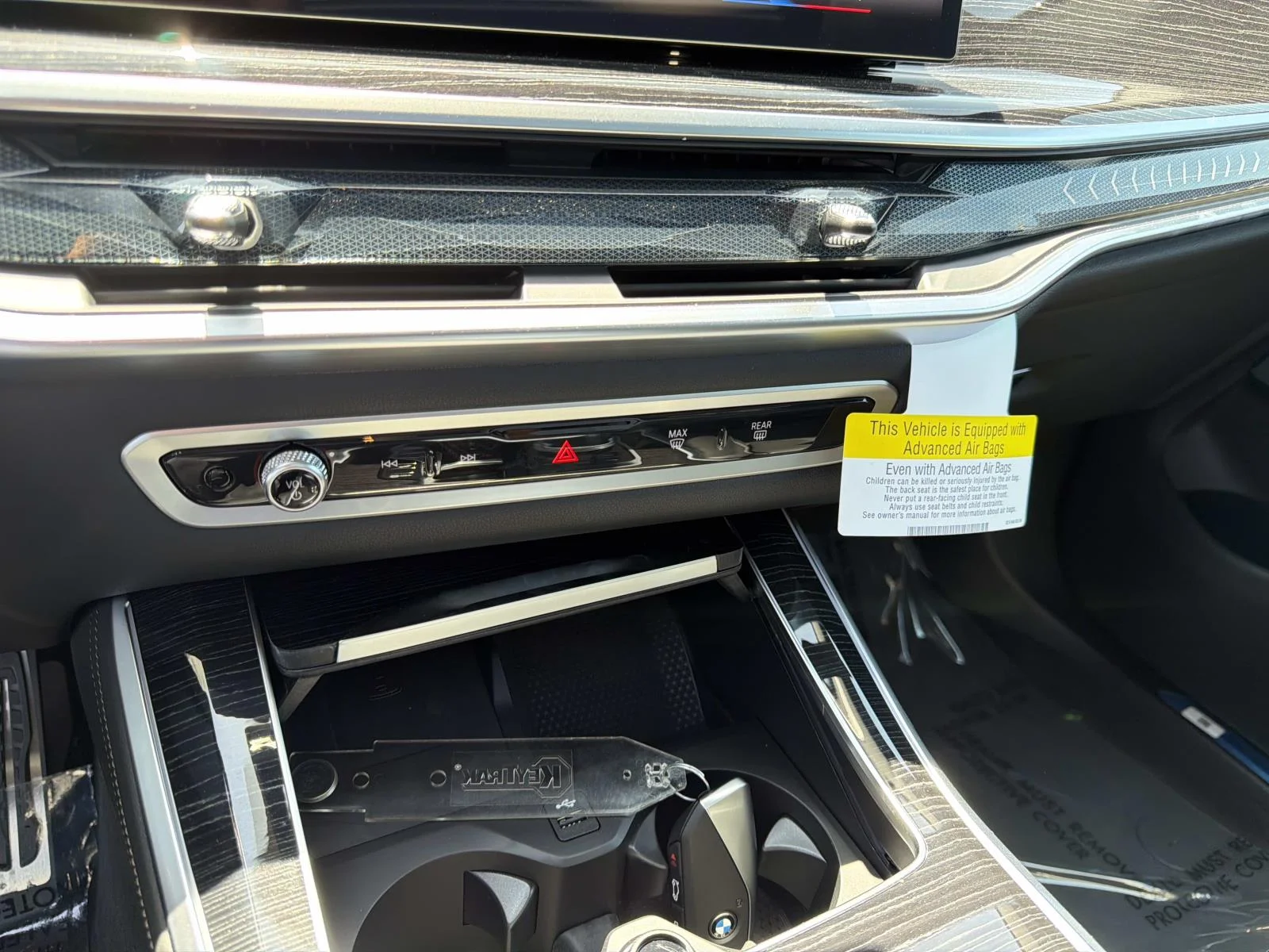 New 2026 Black Sapphire Metallic BMW sDrive40i image 23