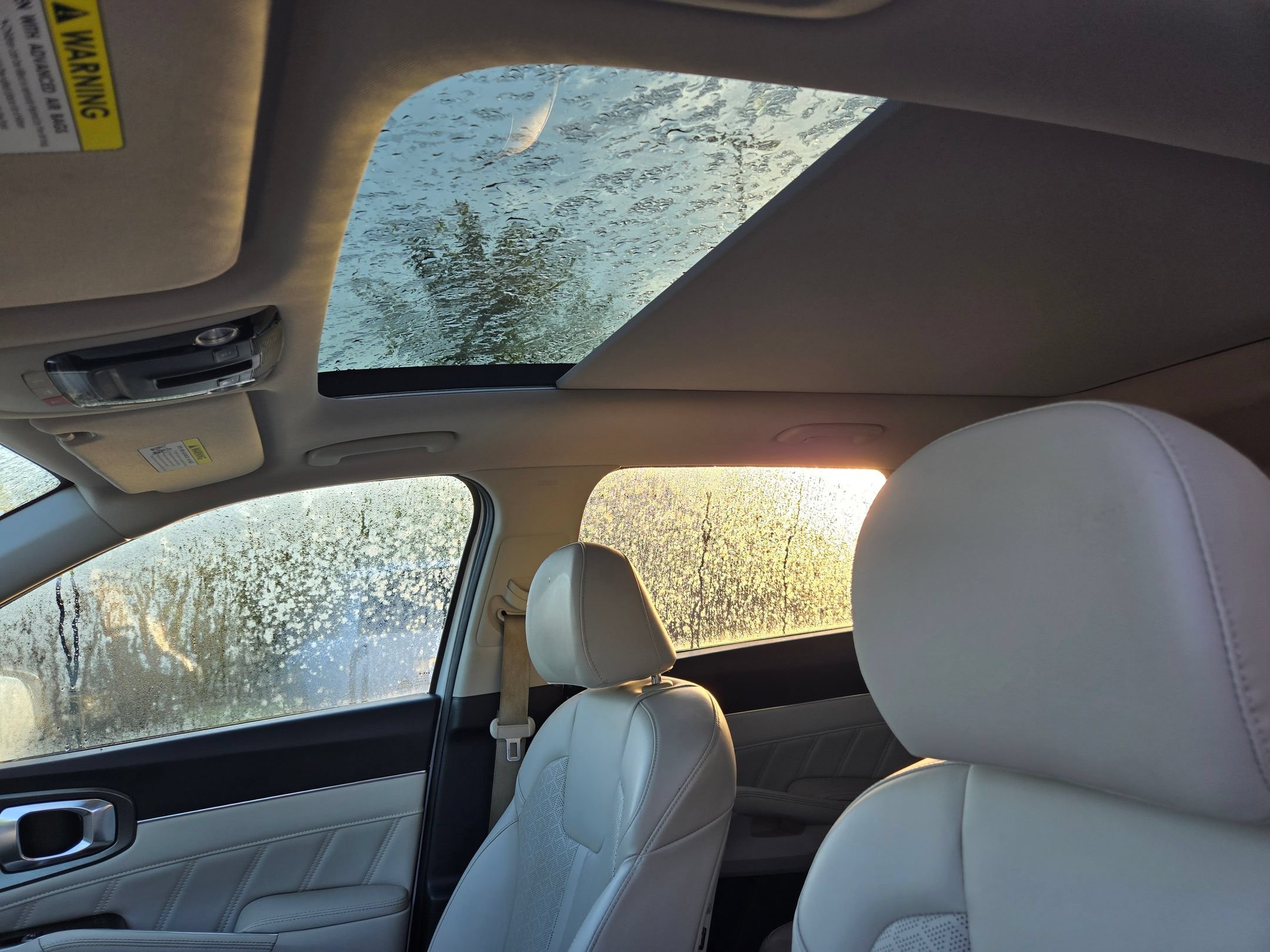 Used 2023 Glacial White Pearl Kia SX image 24