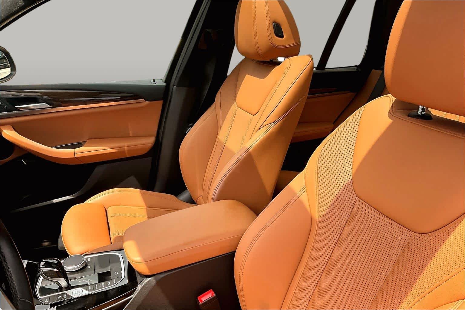 Used 2022 Phytonic Blue Metallic BMW xDrive30i image 7