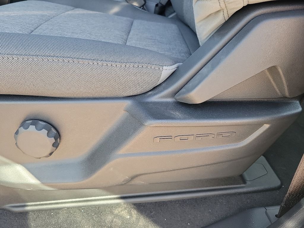 New 2026 Agate Black Metallic Ford F-350® XL image 19