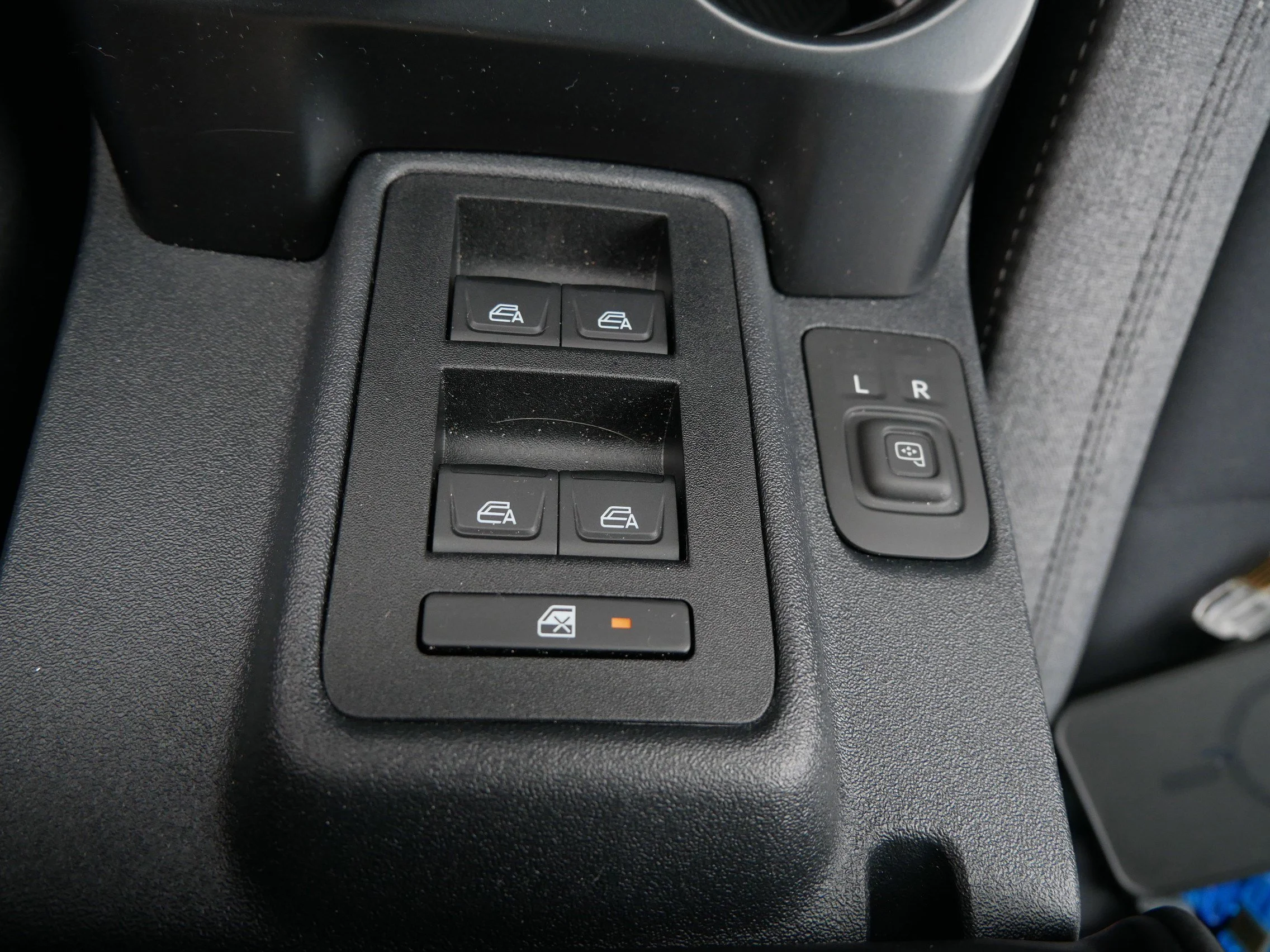 New 2025 Azure Gray Metallic Ford Base image 33