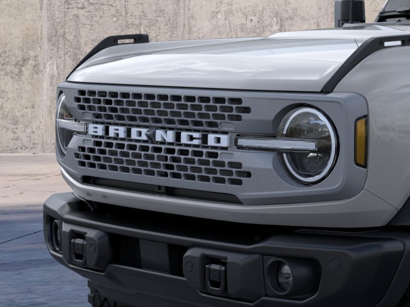 New 2026 Avalanche Gray Ford Badlands image 19
