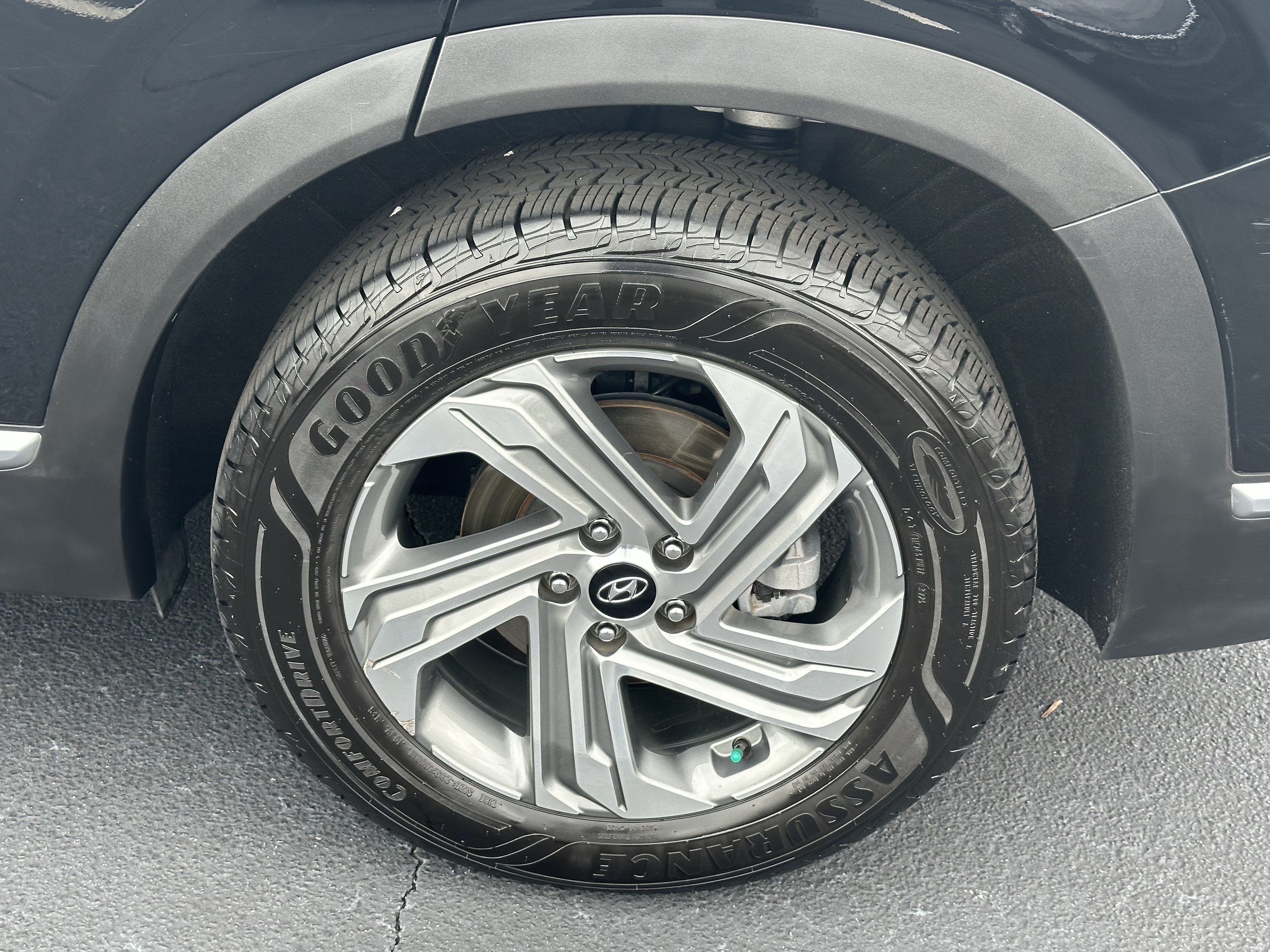 Used 2022 Twilight Black Hyundai SEL image 18
