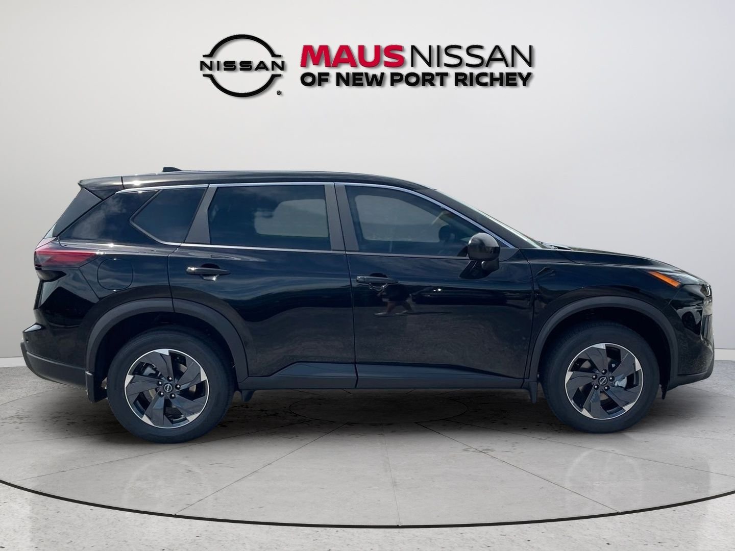 2026 Nissan Rogue SV - Photo 9