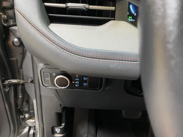 Used 2026 Gray Ford Active image 36