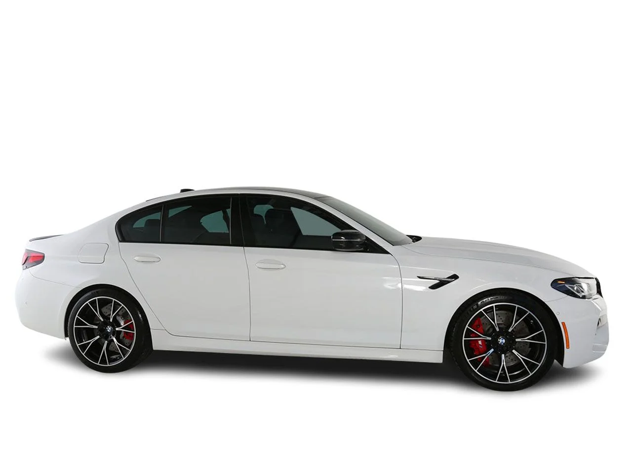 Used 2022 White BMW Competition image 5