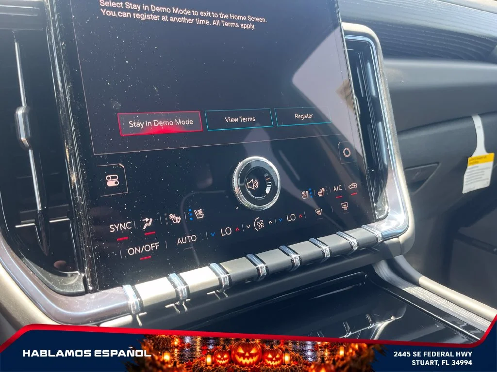 New 2026 Onyx Black GMC AT4 Ultimate image 31