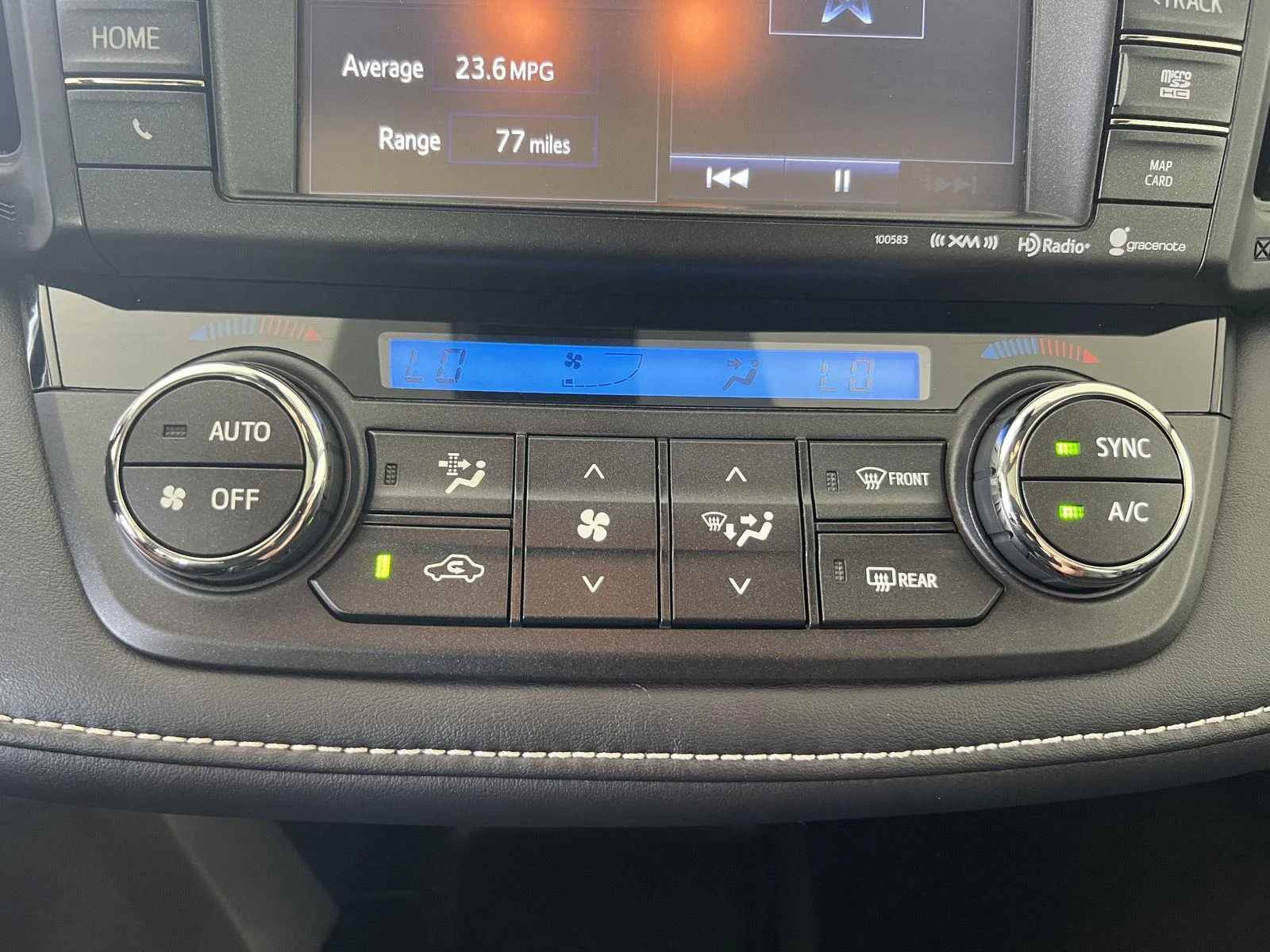 Used 2018 Galactic Aqua Mica Toyota Limited image 22