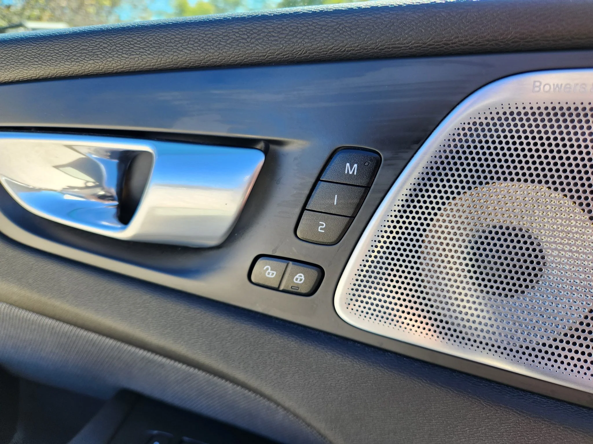 Used 2024 Silver Dawn Metallic Volvo Polestar Engineered image 19
