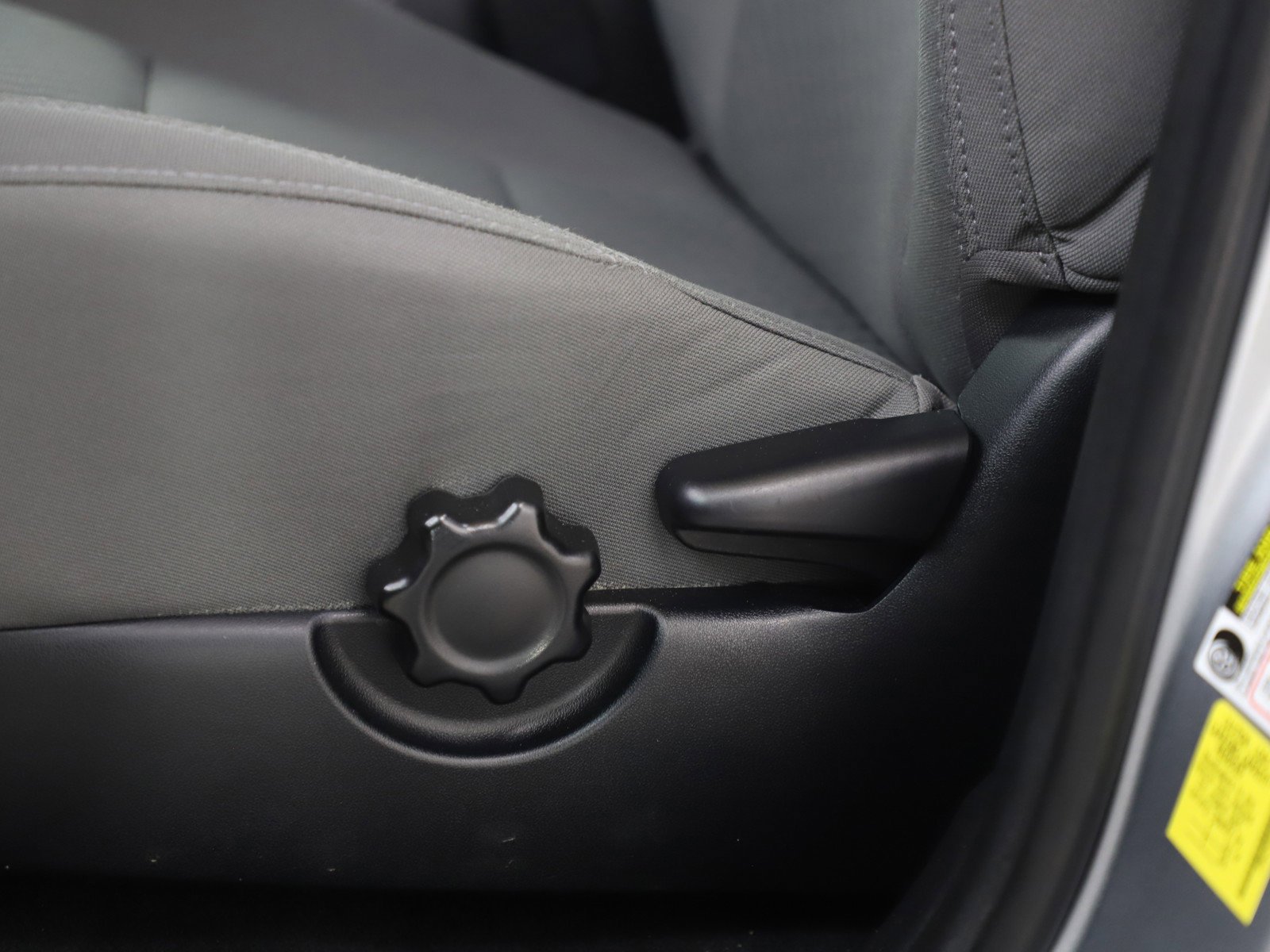 2023 Toyota Tacoma SR - Photo 27