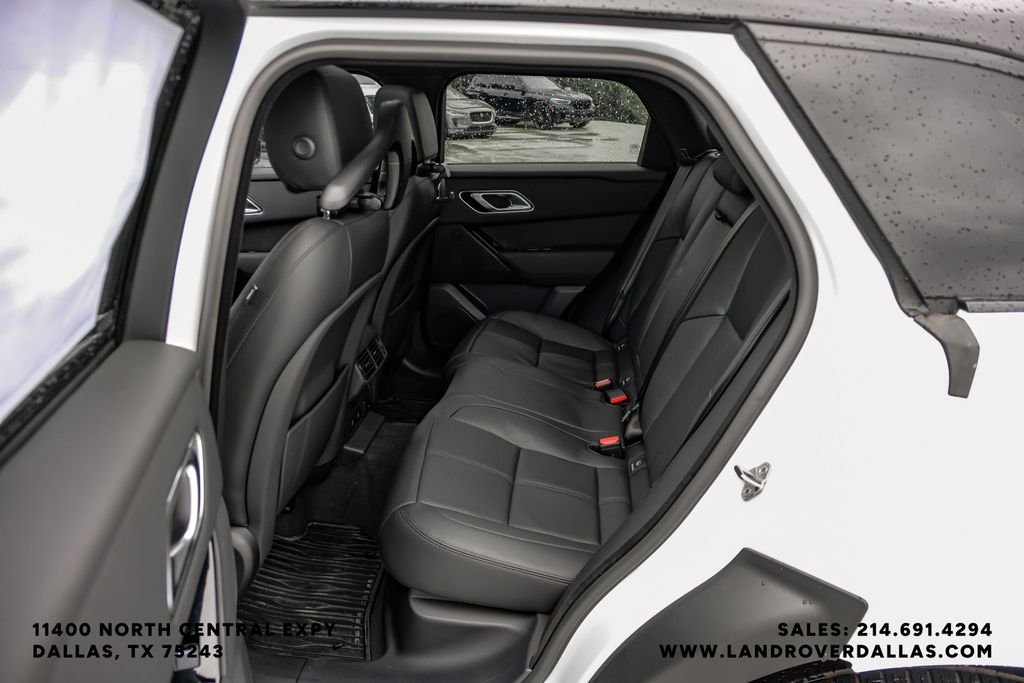 New 2026 Fuji White Land Rover Dynamic SE image 44