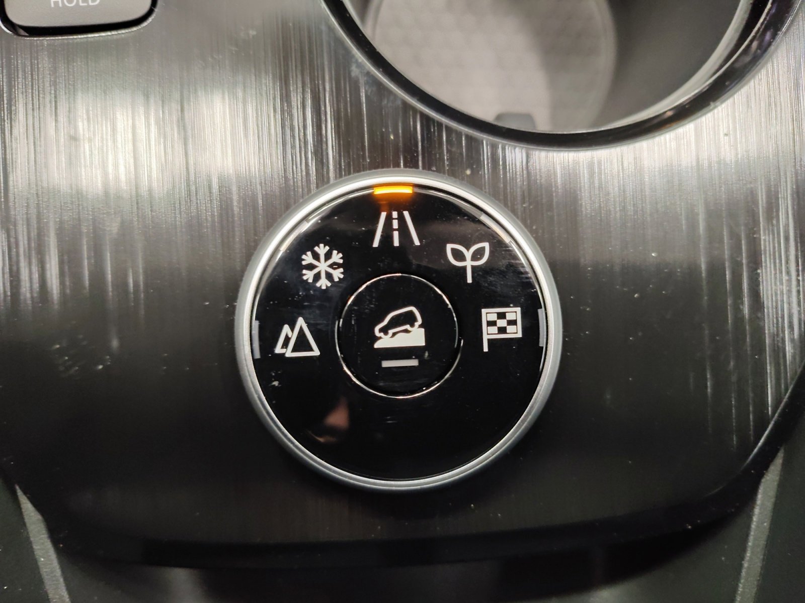 New 2026 Everest White Pearl Tricoat Nissan Rock Creek image 3