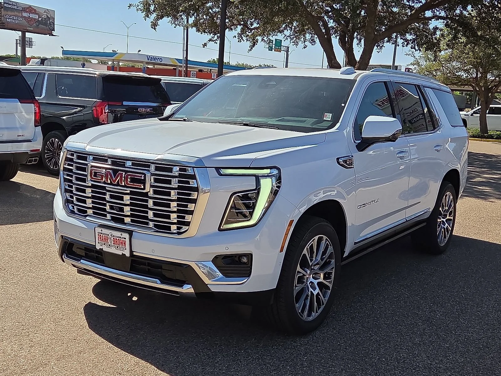 2026 GMC Yukon 4WD Denali's photo