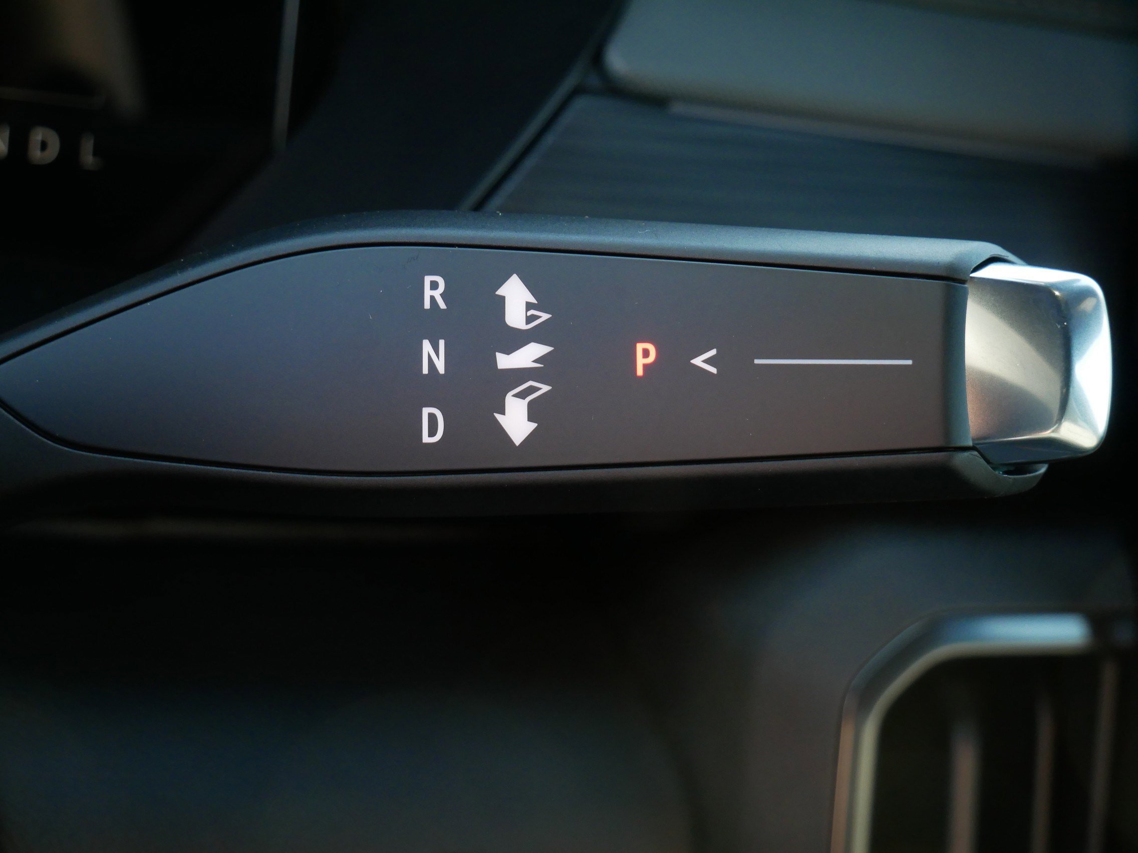 2026 GMC Acadia AT4 - Photo 9