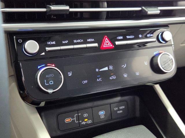 New 2026 White Hyundai SEL FWD image 20