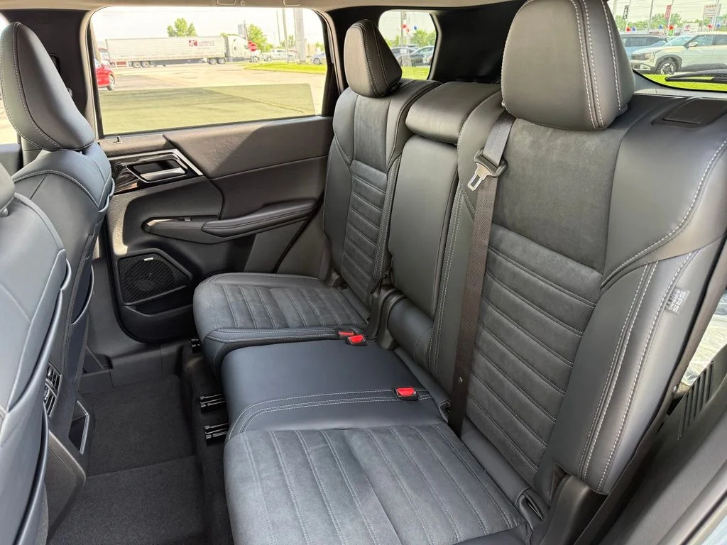 New 2026 Gray Mitsubishi Trail Edition image 23