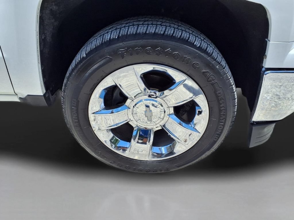 Used 2015 SUMMIT WHITE Chevrolet LTZ image 10