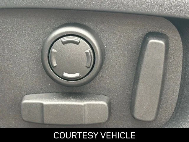 Certified Used 2025 White Land Rover S image 14