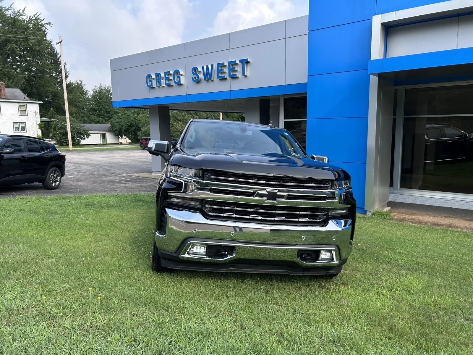 Used 2020 Black Chevrolet LTZ image 17