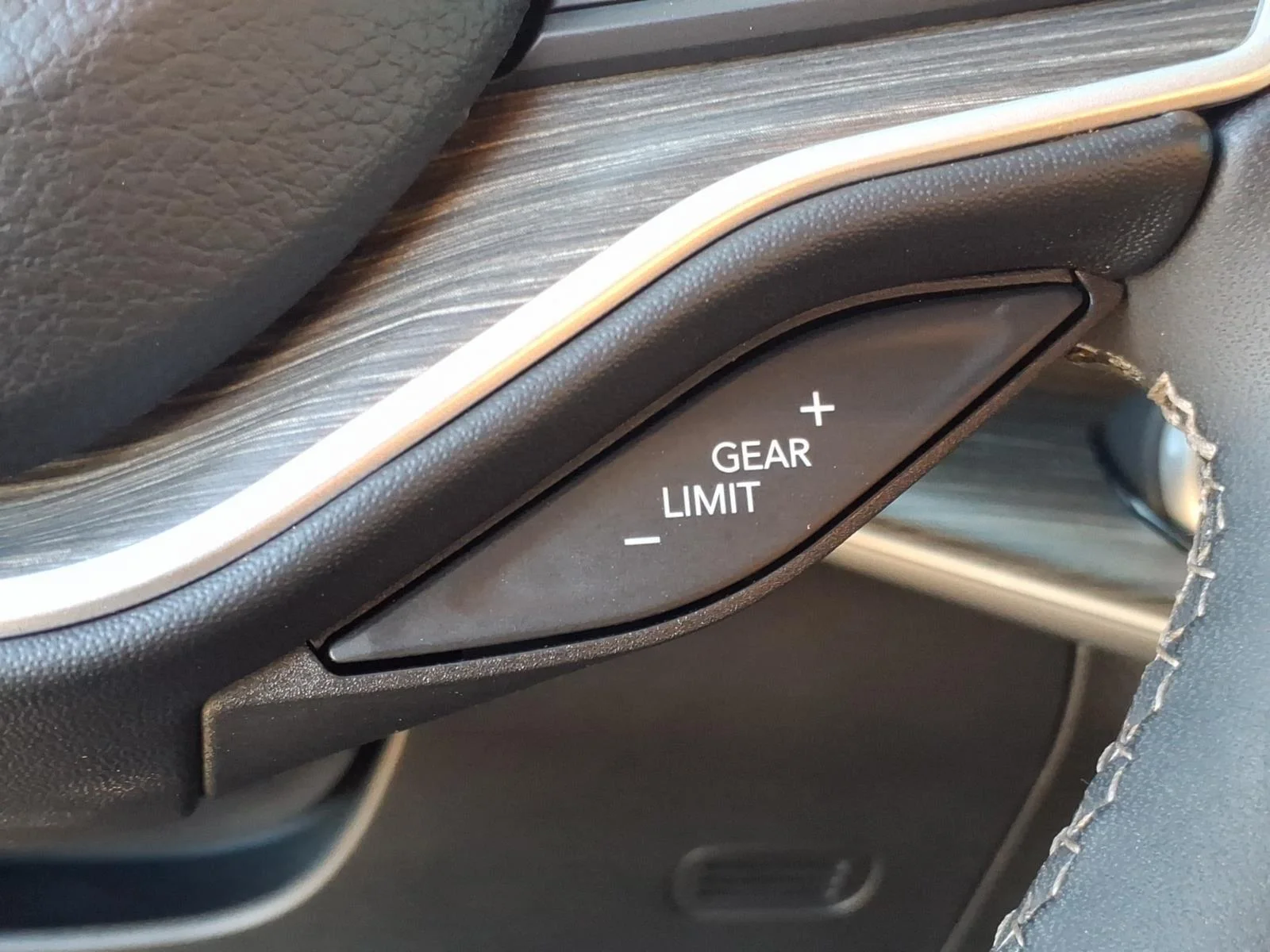 Used 2023 Silver Zynith Jeep Series II image 9