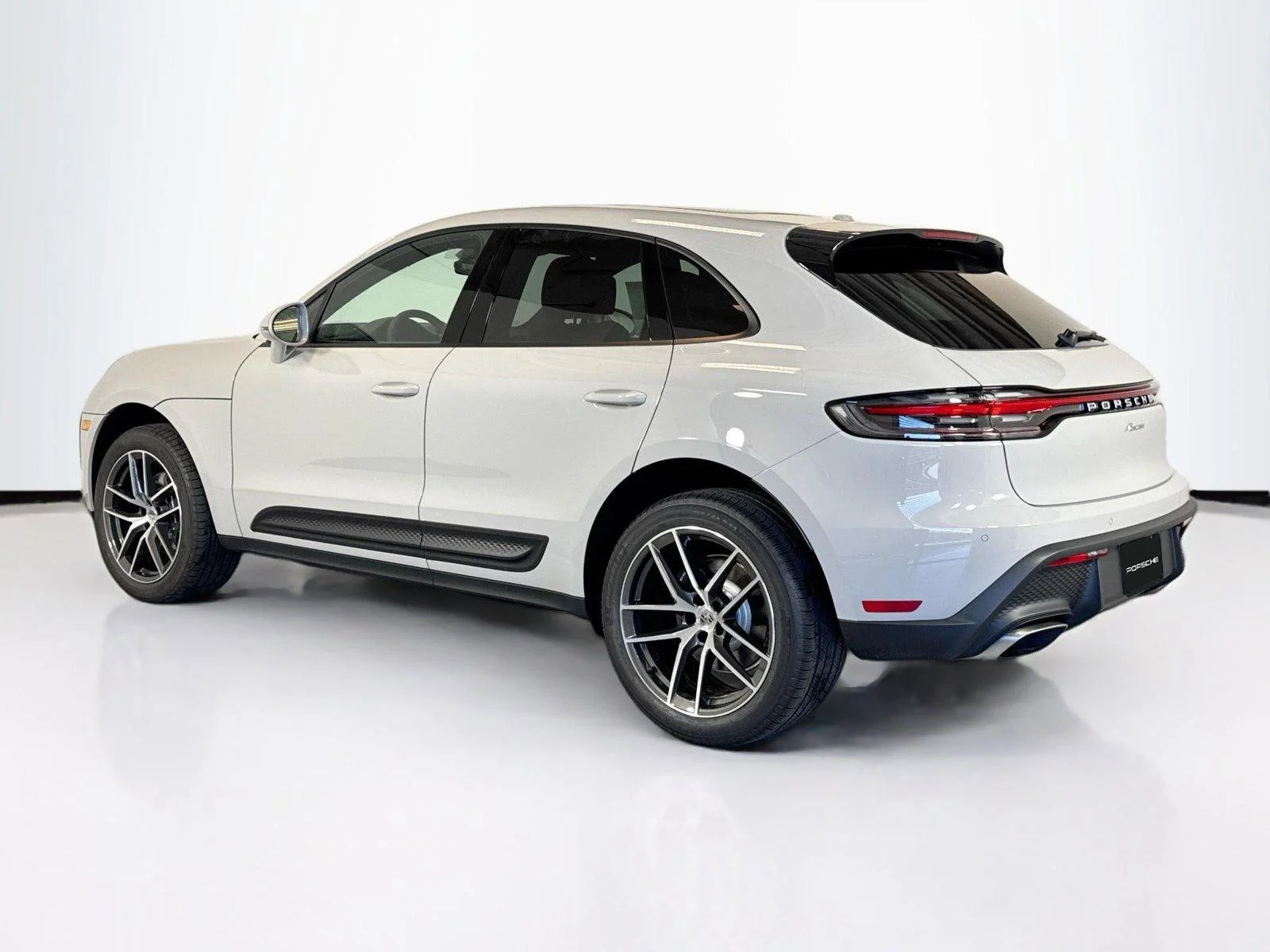 New 2026 Chalk Porsche  image 3