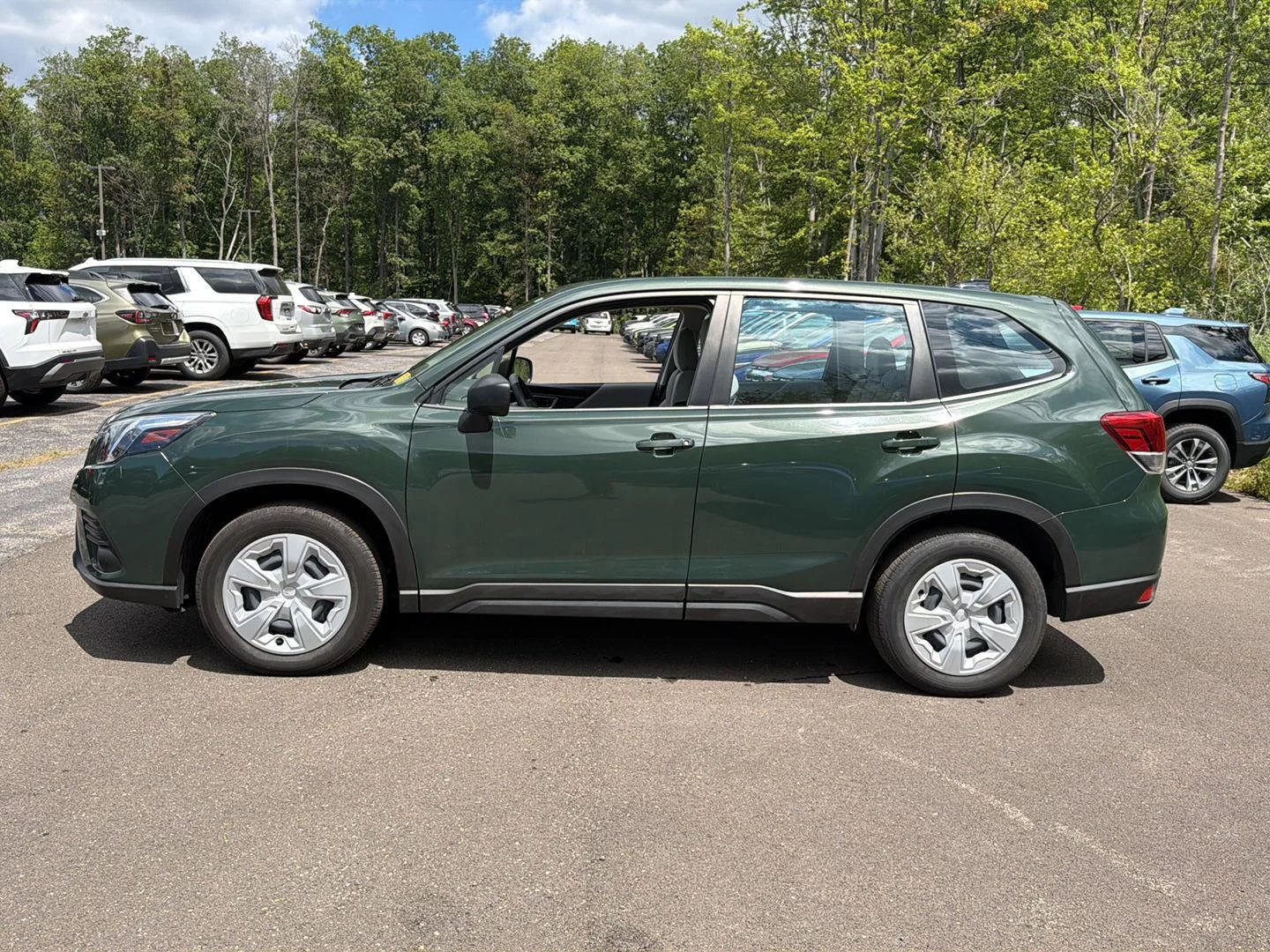 Used 2024 Cascade Green Silica Subaru  image 11