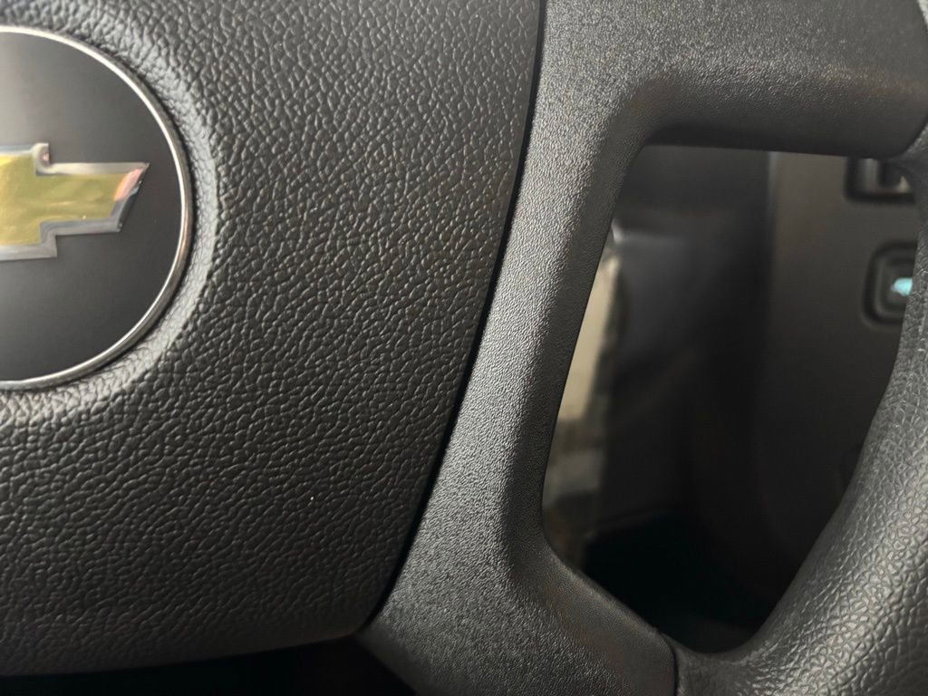 2025 Chevrolet Express Cargo Work Van - Photo 28
