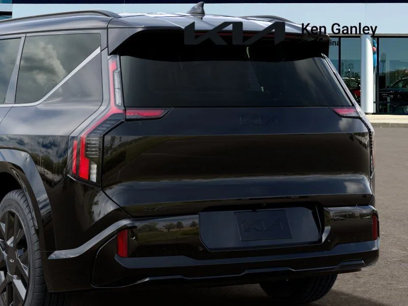 New 2026 Ebony Black Kia Land AWD image 13
