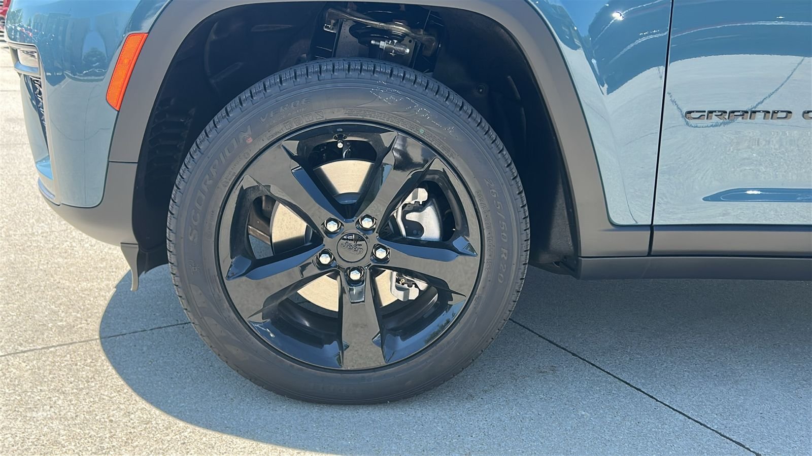 New 2026 Steel Blue Exterior Paint Jeep Limited image 10