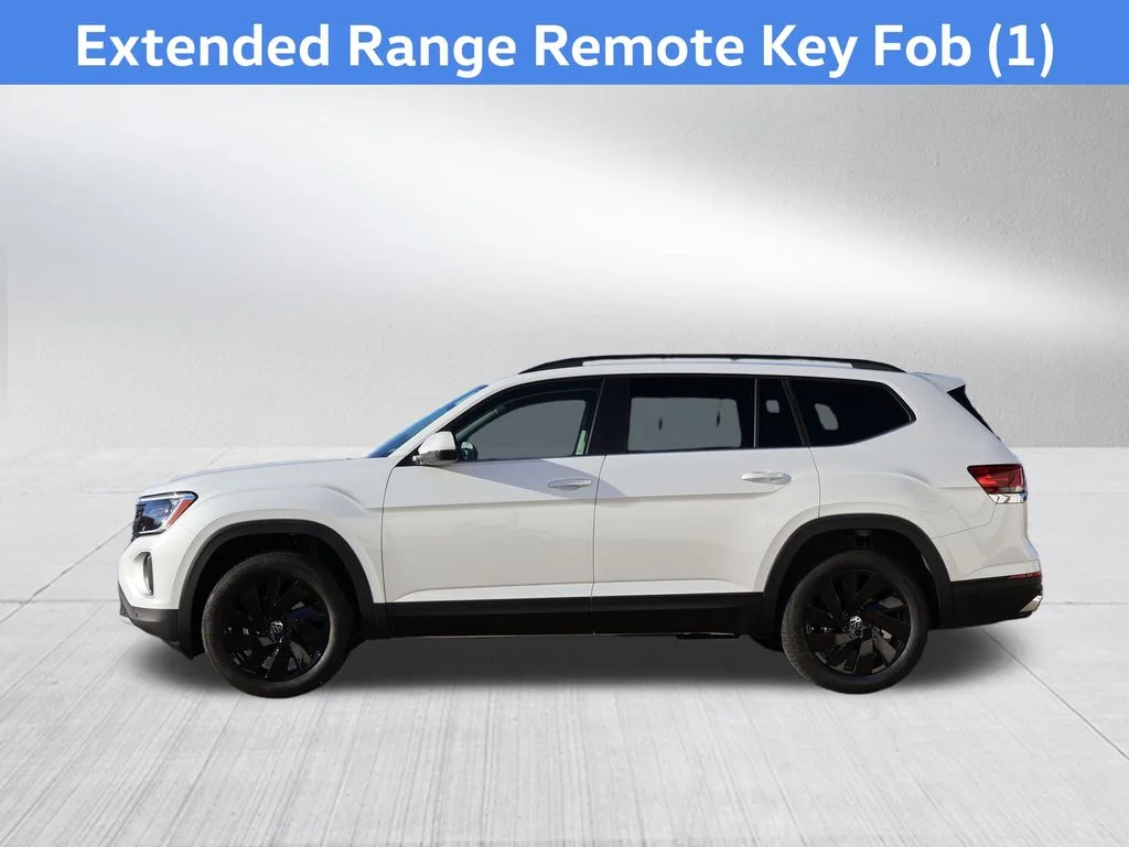 New 2026 White Volkswagen 2.0T SE w/Technology image 5