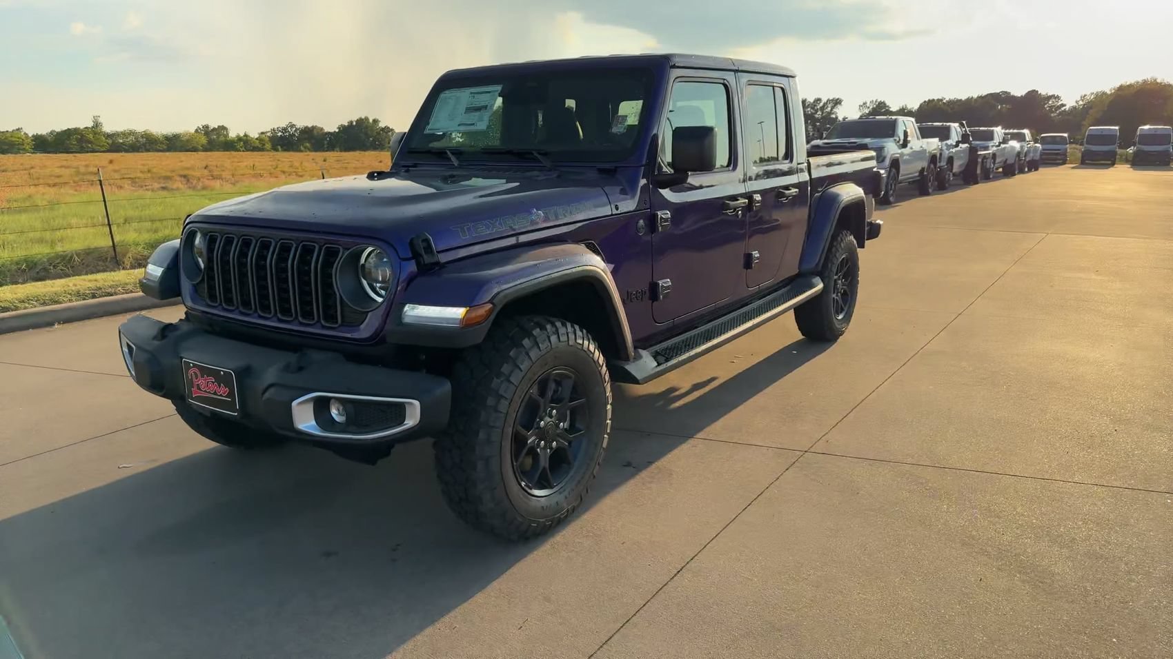 New 2026 Reign Jeep Texas Trail image 3