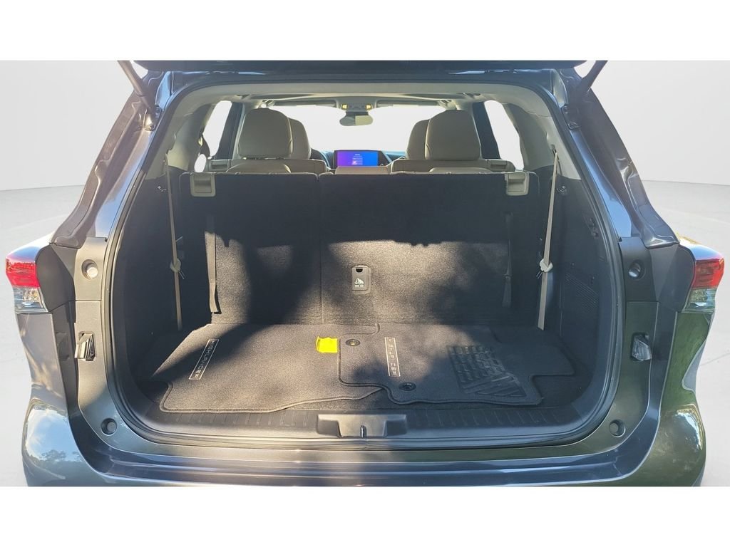 Certified Used 2025 Gray Toyota Limited image 9