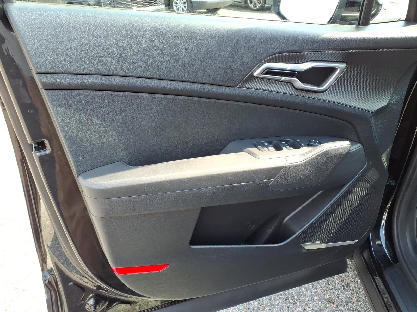 Certified Used 2023 Fusion Black Kia LX image 13